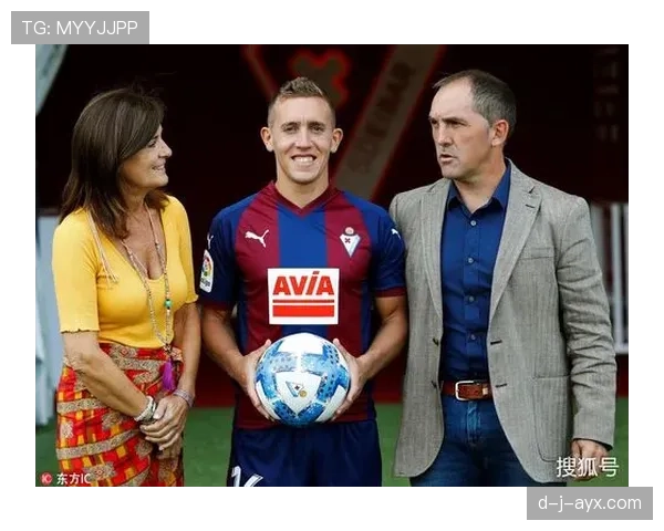 德甲劲旅再添强援，新星加盟助力争冠之路