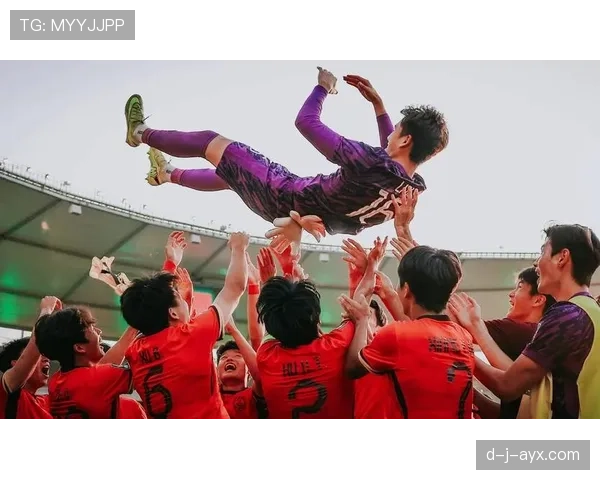 戴维斯身价飙升创历史新高，多家豪门争抢引关注